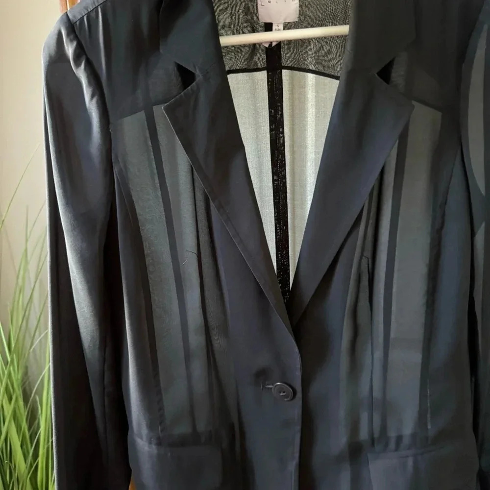 Leith Silk Sheer Long Single Button Blazer with Shoulder Pads Women’s size Small - Picture 7 of 14